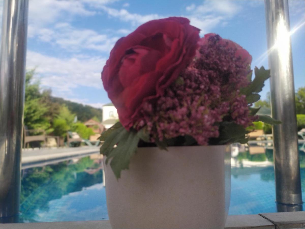 Bliss Hotel Gabala Buitenkant foto