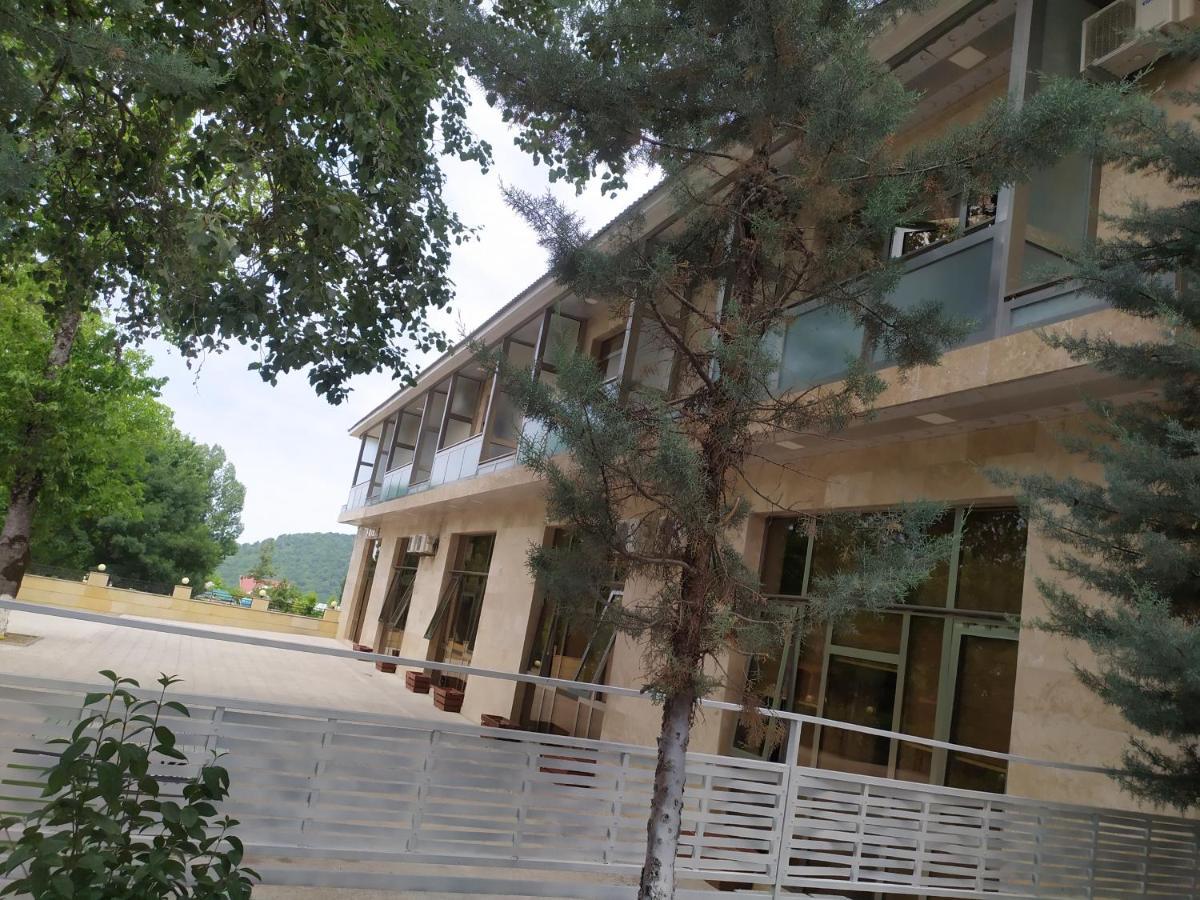Bliss Hotel Gabala Buitenkant foto